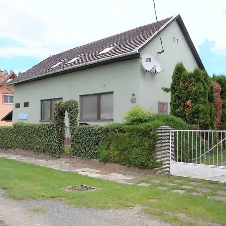 Two-bedroom In Ii Lägenhet *