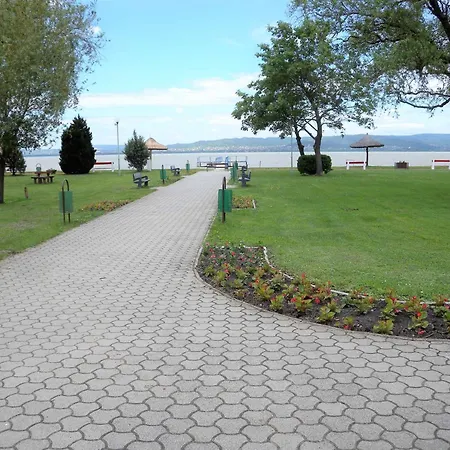 Two-bedroom In Ii * Balatonberény